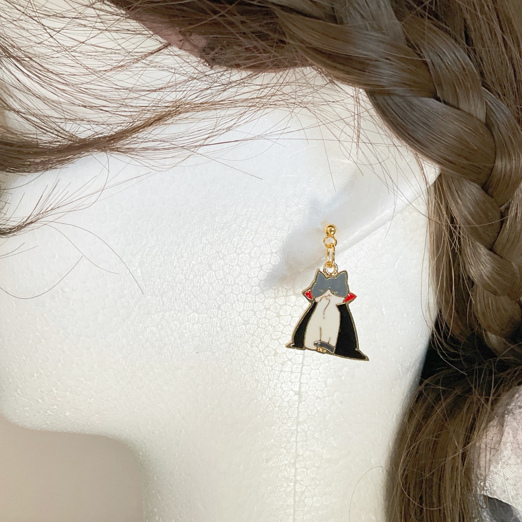 小さな魔法を耳元に ハロウィンのピアス・イヤリング