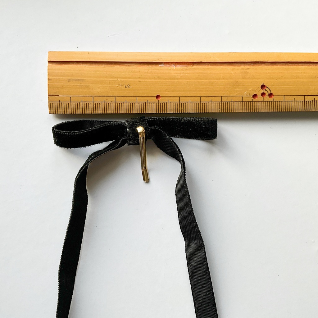 片側ベルベットリボンのポニーフック