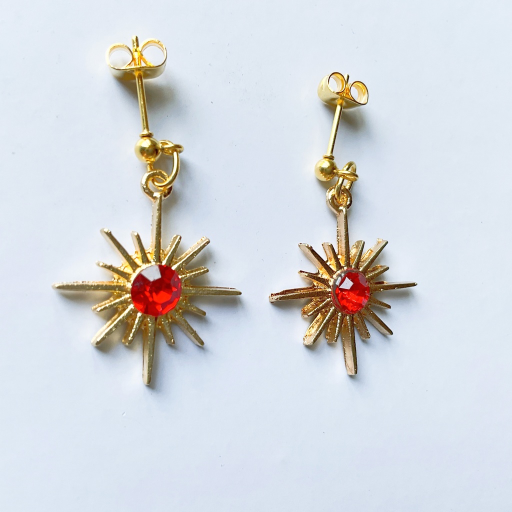 きらめきピアス