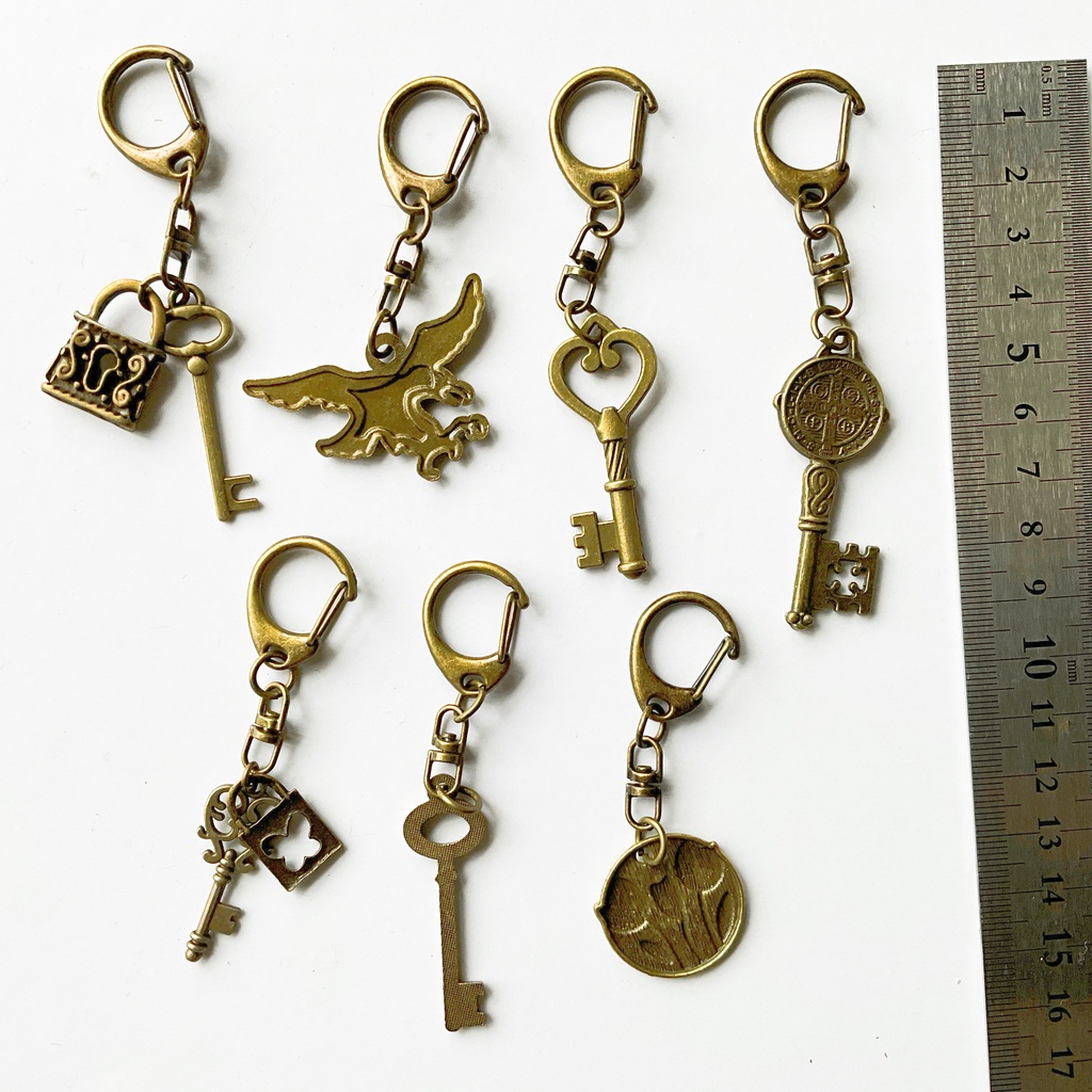 道を切り開く キーホルダー