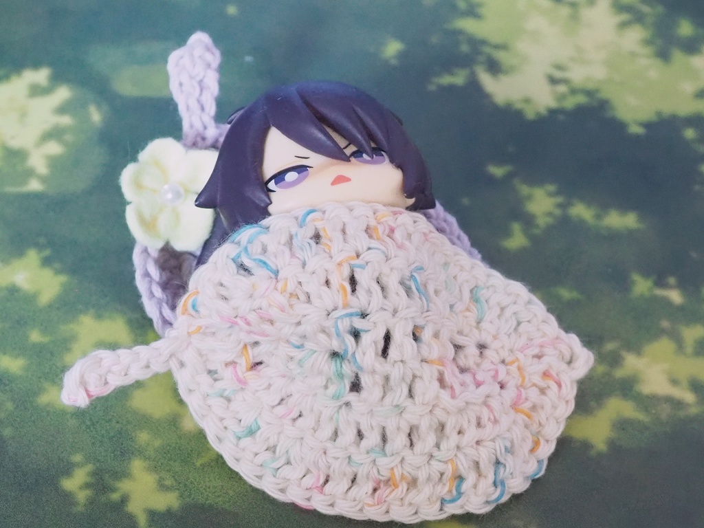 小さい葉っぱのラグ