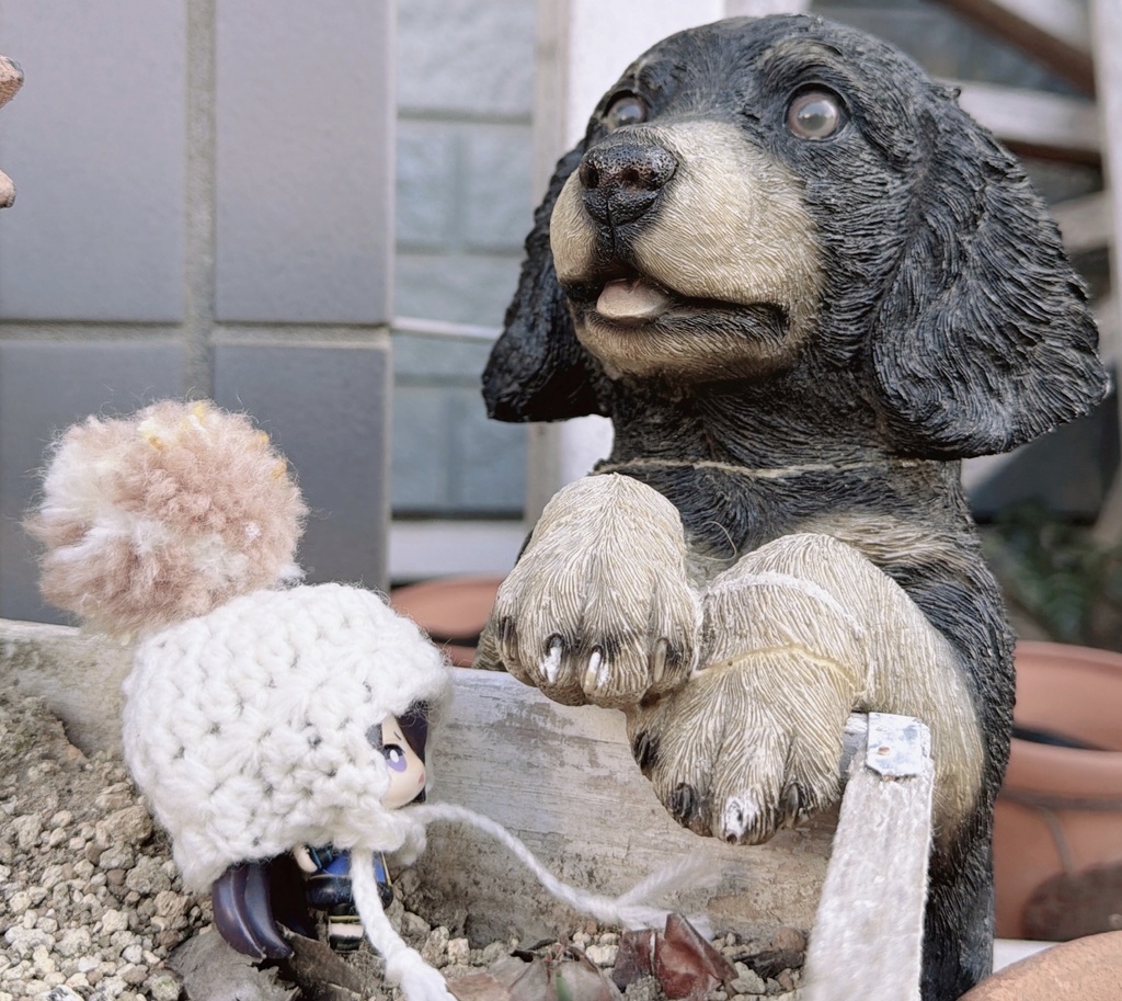 ちいさい耳当てぽんぽん帽子