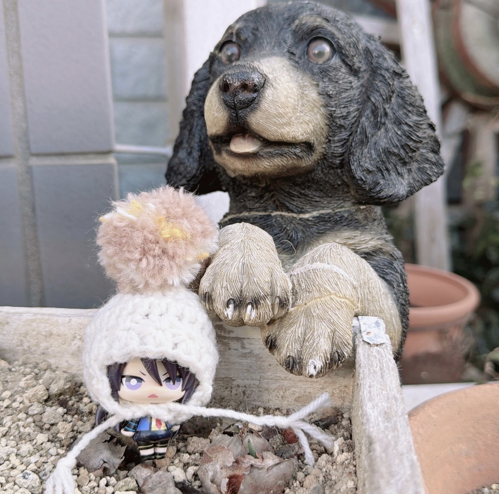 ちいさい耳当てぽんぽん帽子