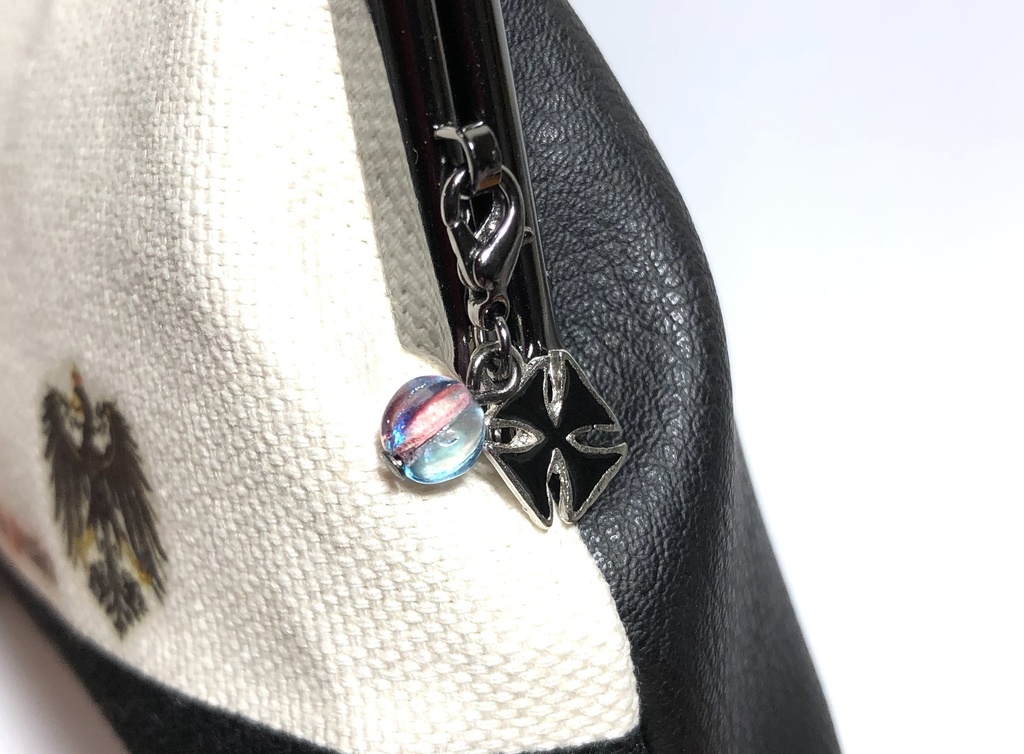 がま口【プロ.イセ.ンモチーフ】