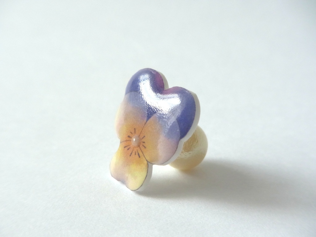 ビオラのピアス・イヤリング