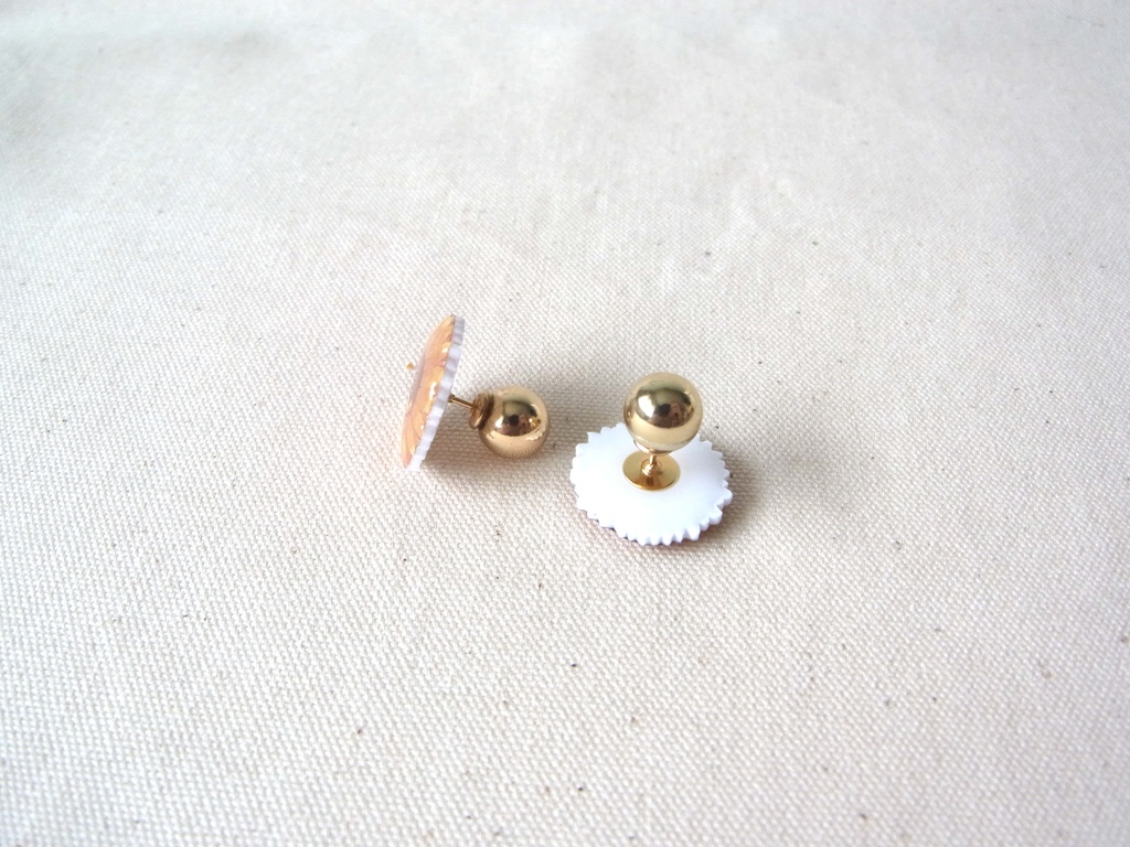 ひまわりのピアス・イヤリング