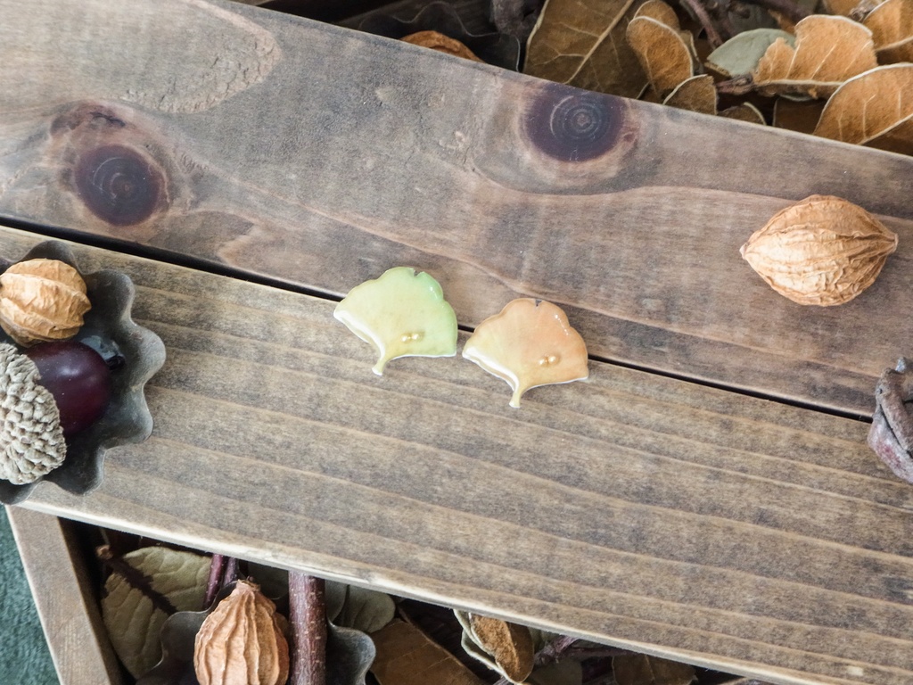 イチョウのピアス・イヤリング