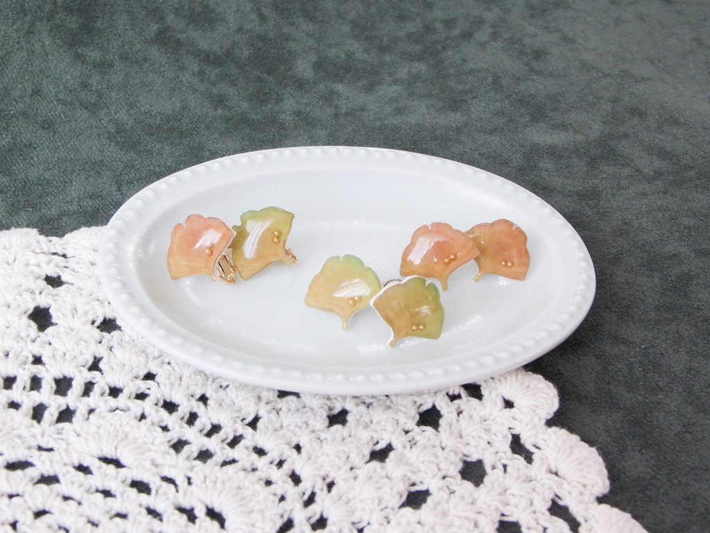 イチョウのピアス・イヤリング