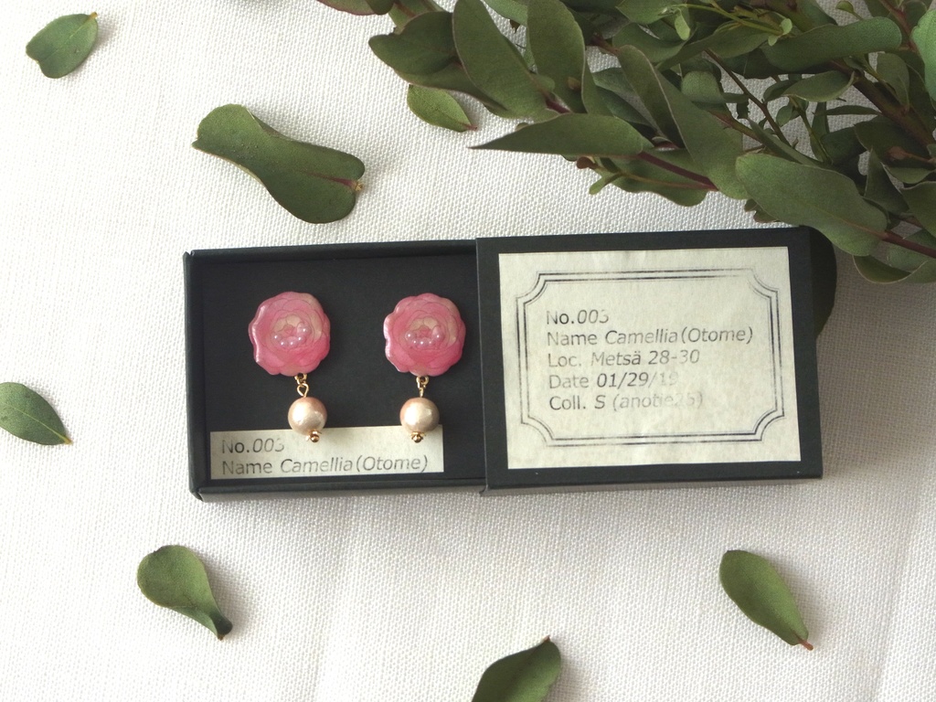おとめつばきのピアス・イヤリング(パール付き)