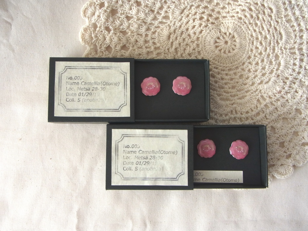 おとめつばきのピアス・イヤリング(パール付き)