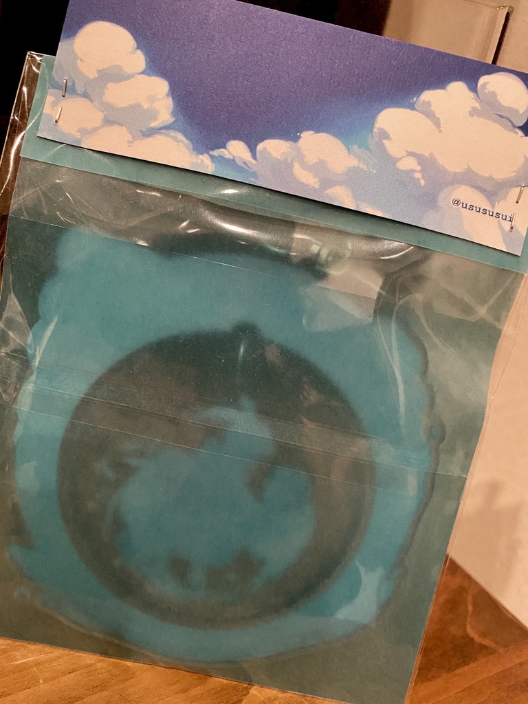 アレサラのゆらゆらアクキー