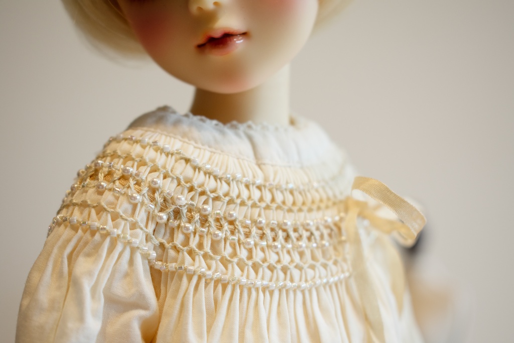 1/40ドール🧵SMOCKING NIGHTIE DRESS