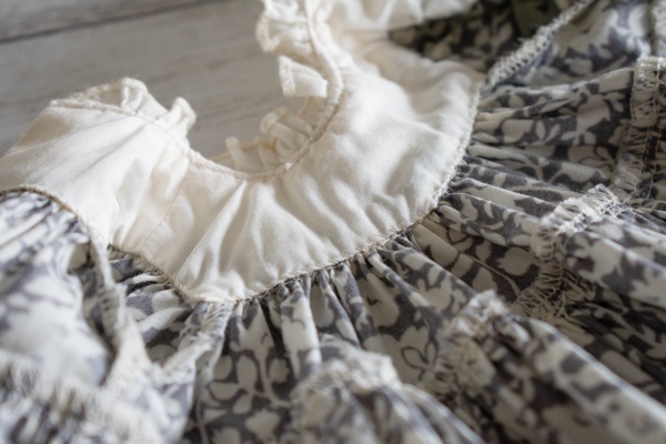 1/40ドール🧵ANTIQUE FLOWER ONEPIECE🪡アッシュラベンダー