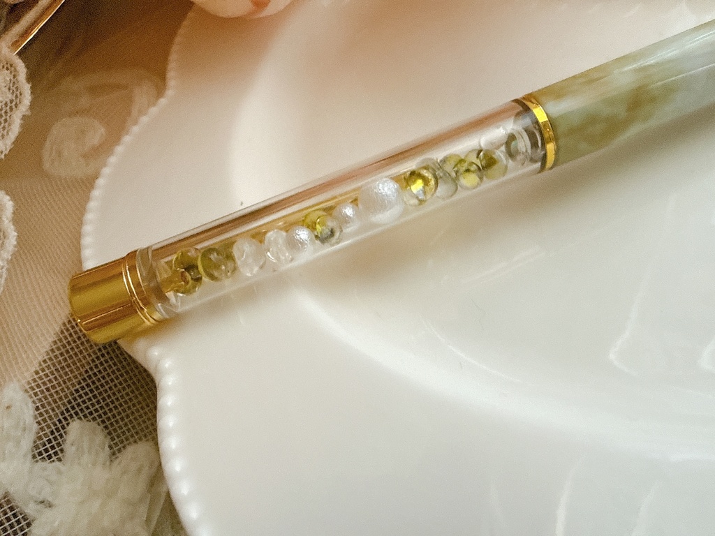 小さなほうせきボールペン《ファルファーレ》