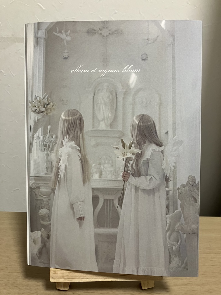 album et nigrum lilium 創作写真集
