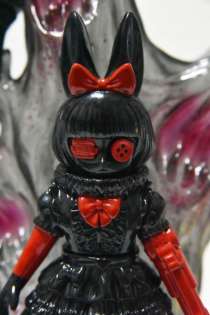 「Shadow・No,1」(塗装済みソフビ)