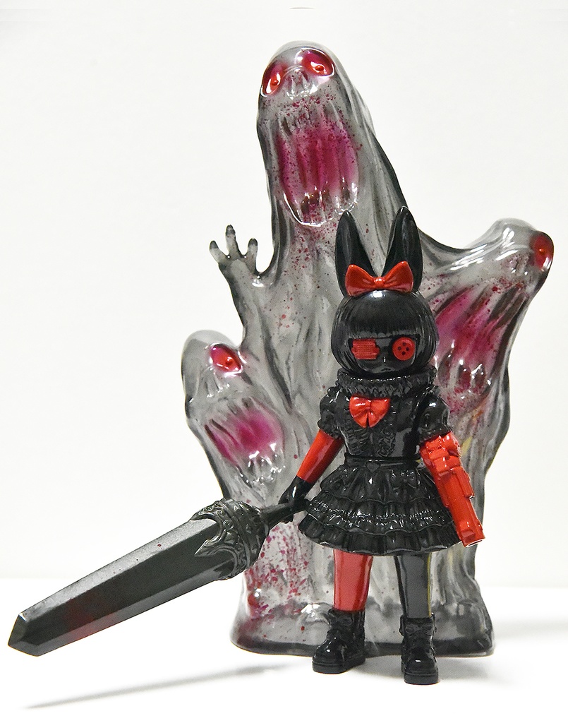 「Shadow・No,1」(塗装済みソフビ)