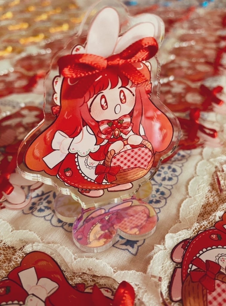 手乗りリリーのアクリルスタンド