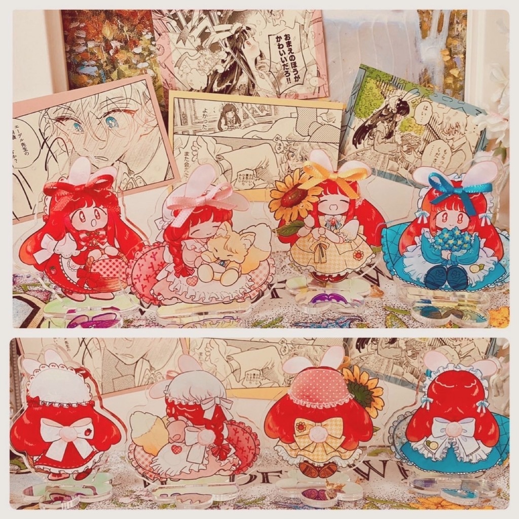 手乗りリリーのアクリルスタンド