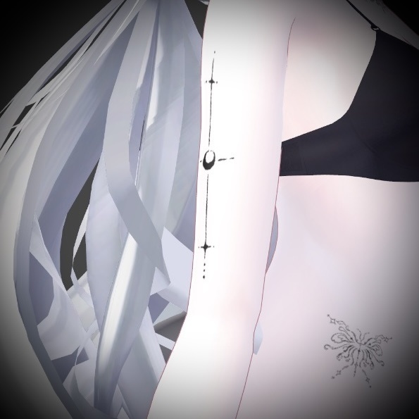 Moon Line arm tattoo texture #ateliersuuria