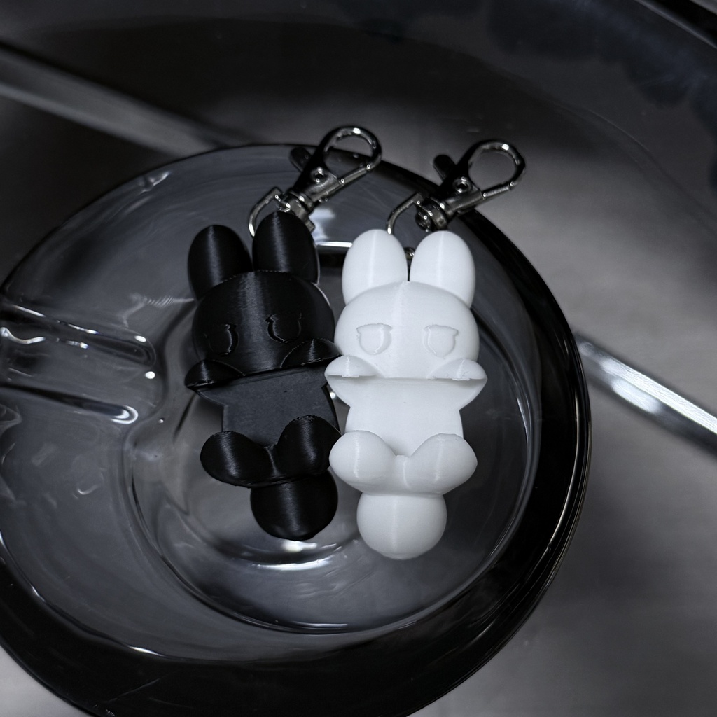 【REAL ITEM】SuuriaUSAGI 3D printed Lipstick charm #atelierSuuria