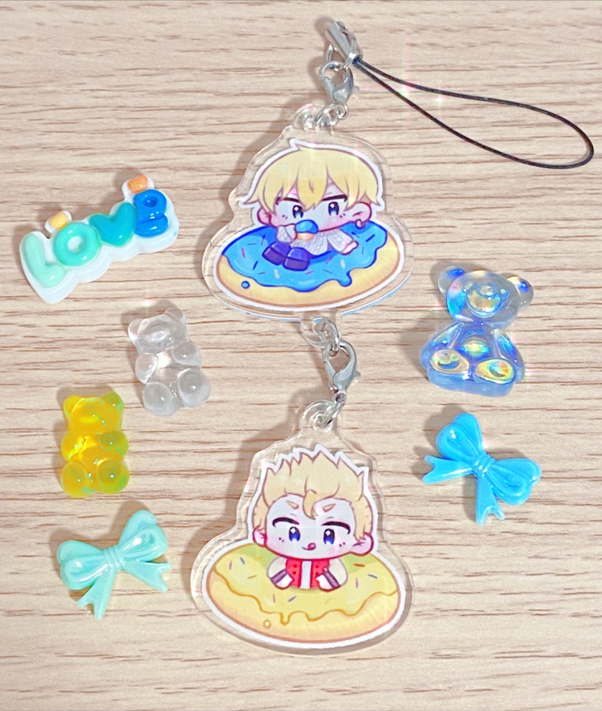 ふゆタケドーナツ　連結アクキー 