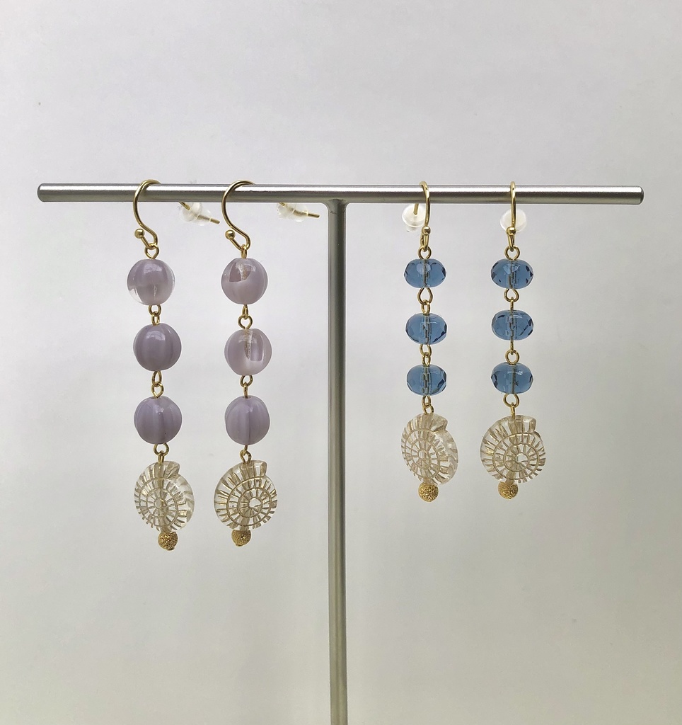 ゆらゆら貝がらピアス