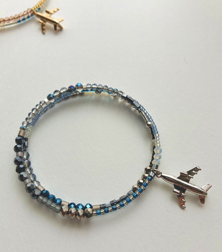 飛行機ブレスレット