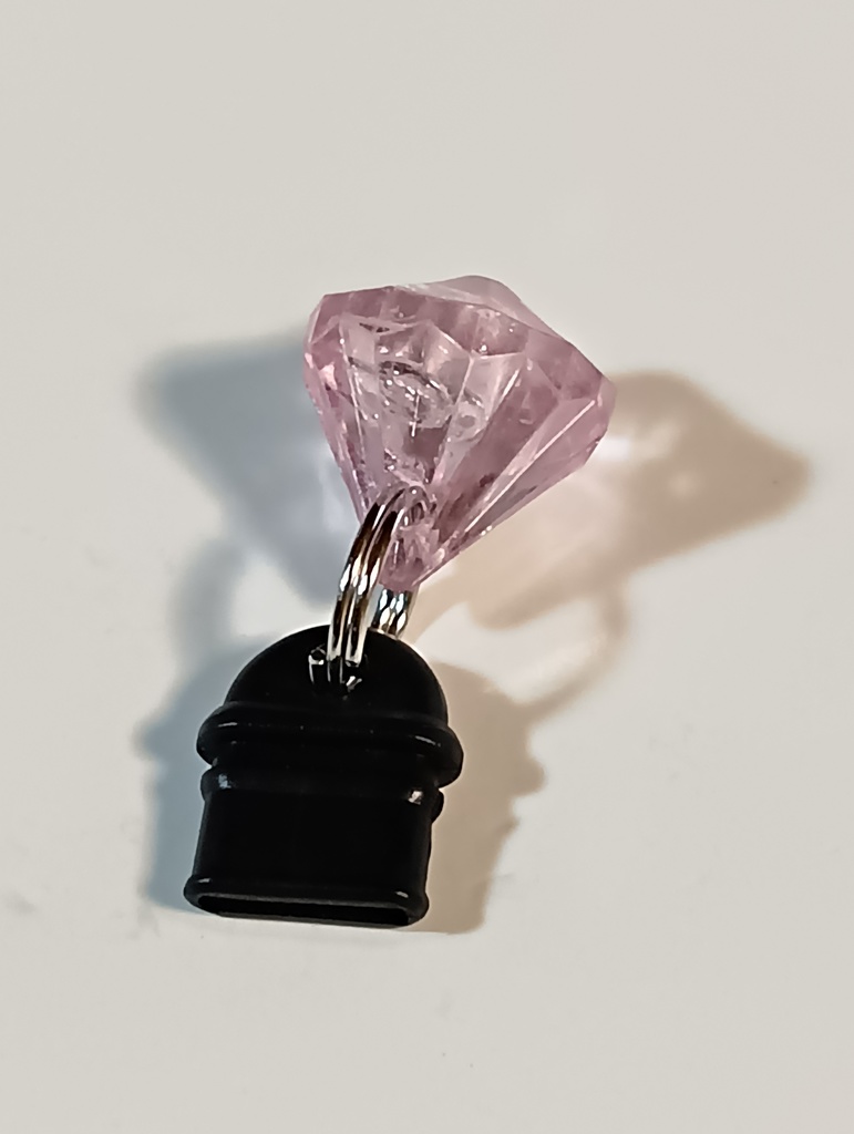 Type-Cコネクタ防塵保護カバー・三蔵