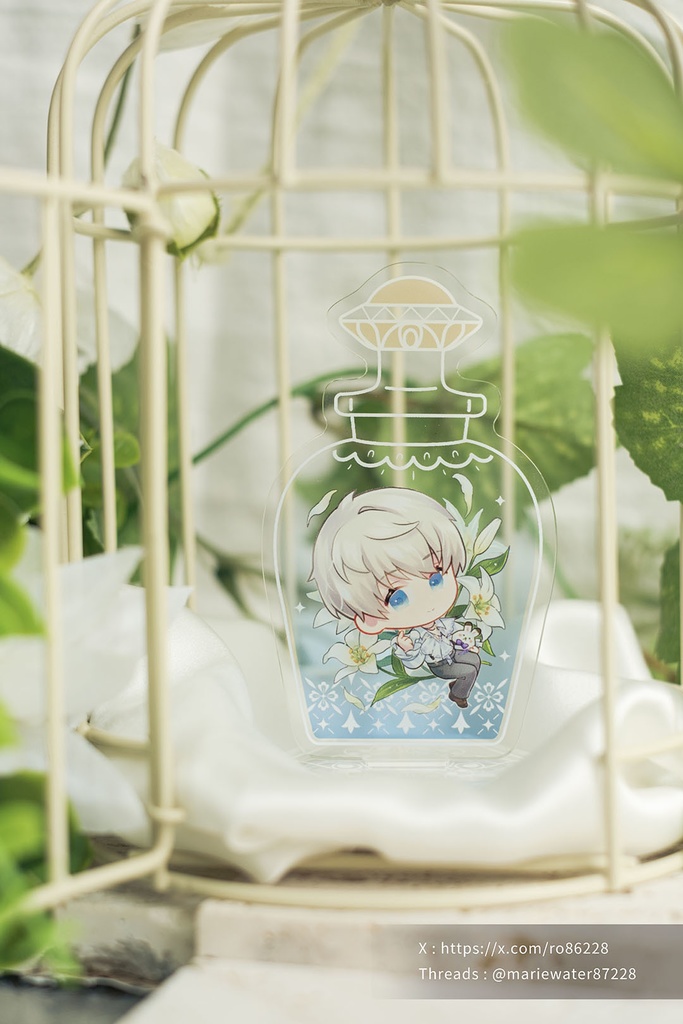 【恋と深空】香水デザインアクリルスタンド(香水造型壓克力立牌)