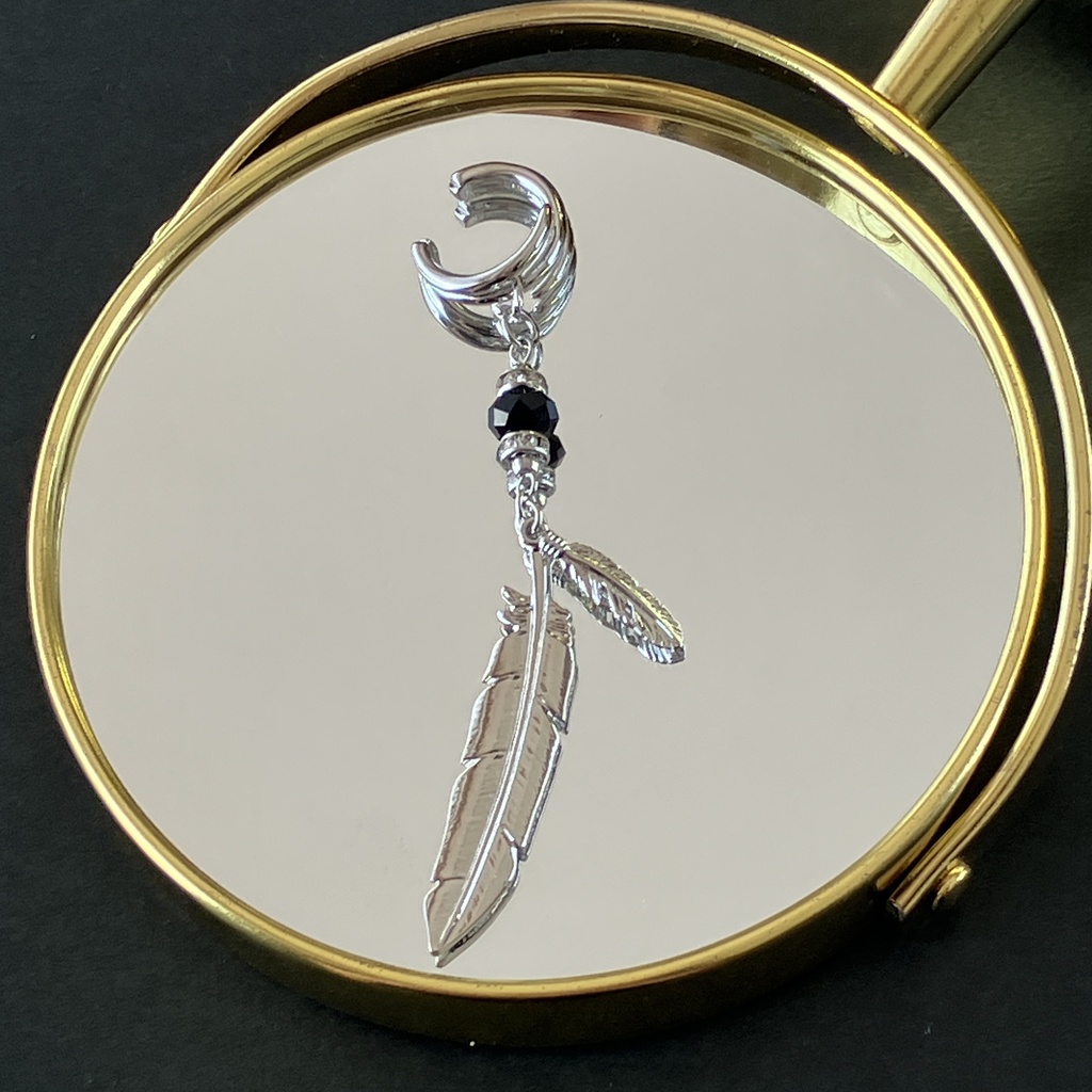 紫鸞イメージイヤーカフ