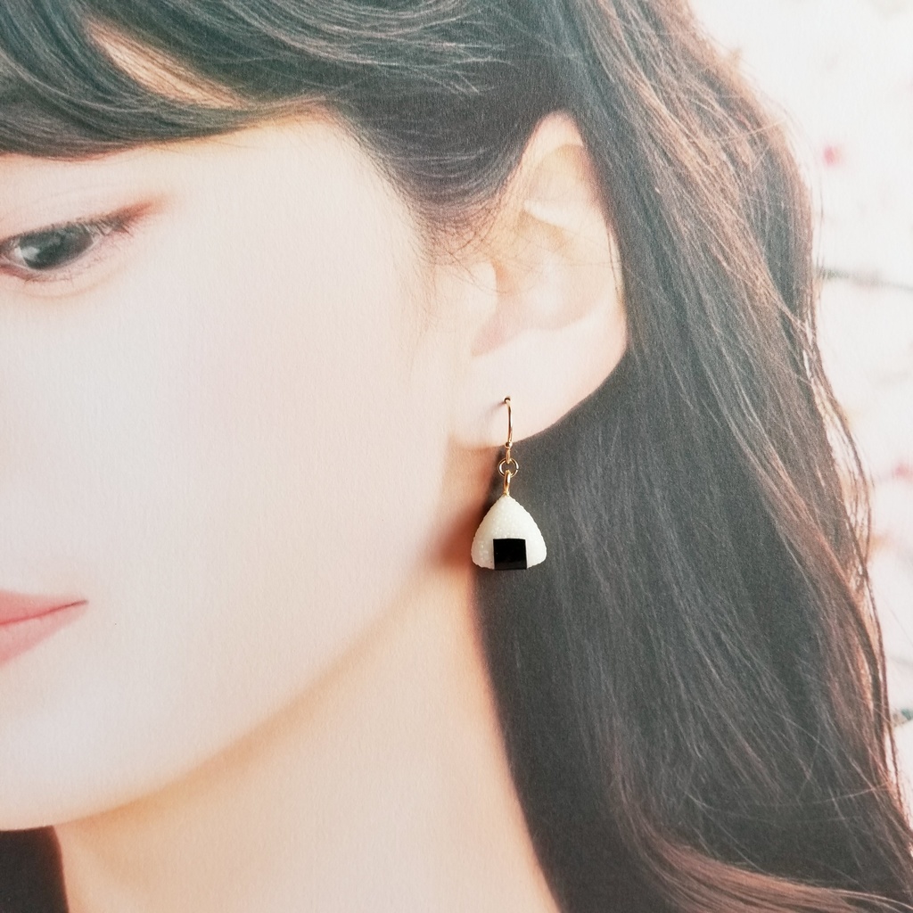 おにぎり 片耳ピアス/イヤリング