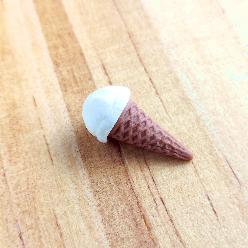 ミニチュア アイスクリーム