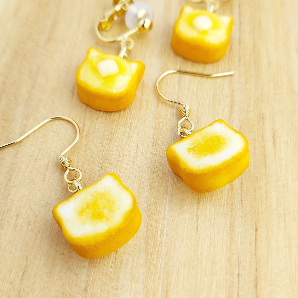 ねこトースト ピアス/イヤリング