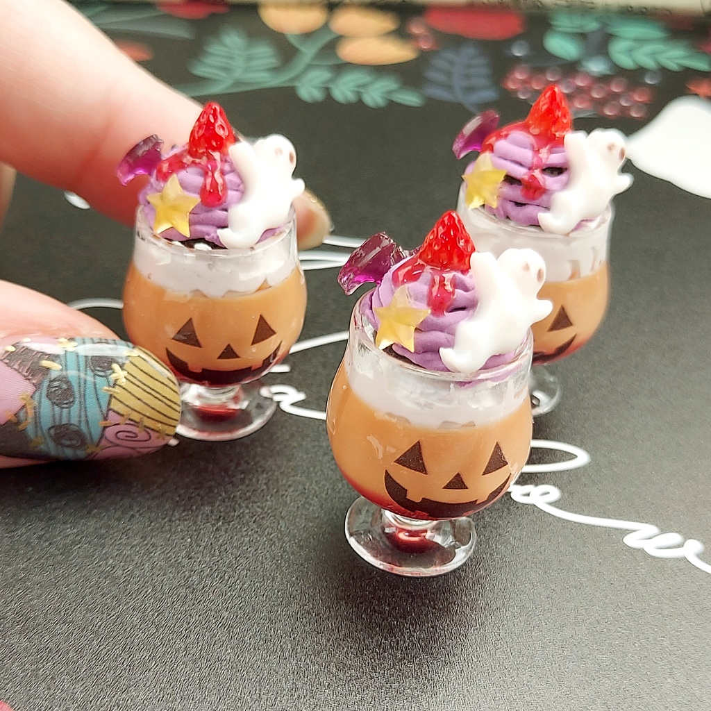 ミニチュア ハロウィンパフェ2025