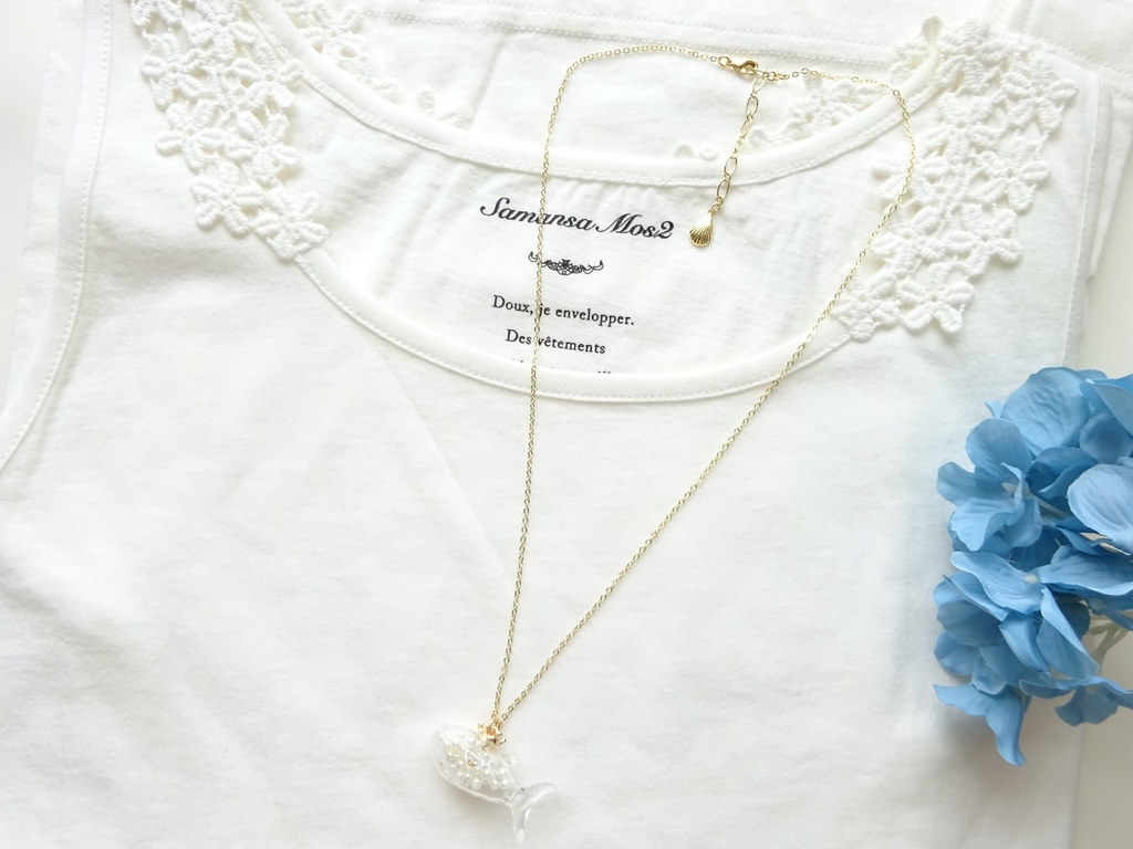 再販*ガラスのジンベイザメ