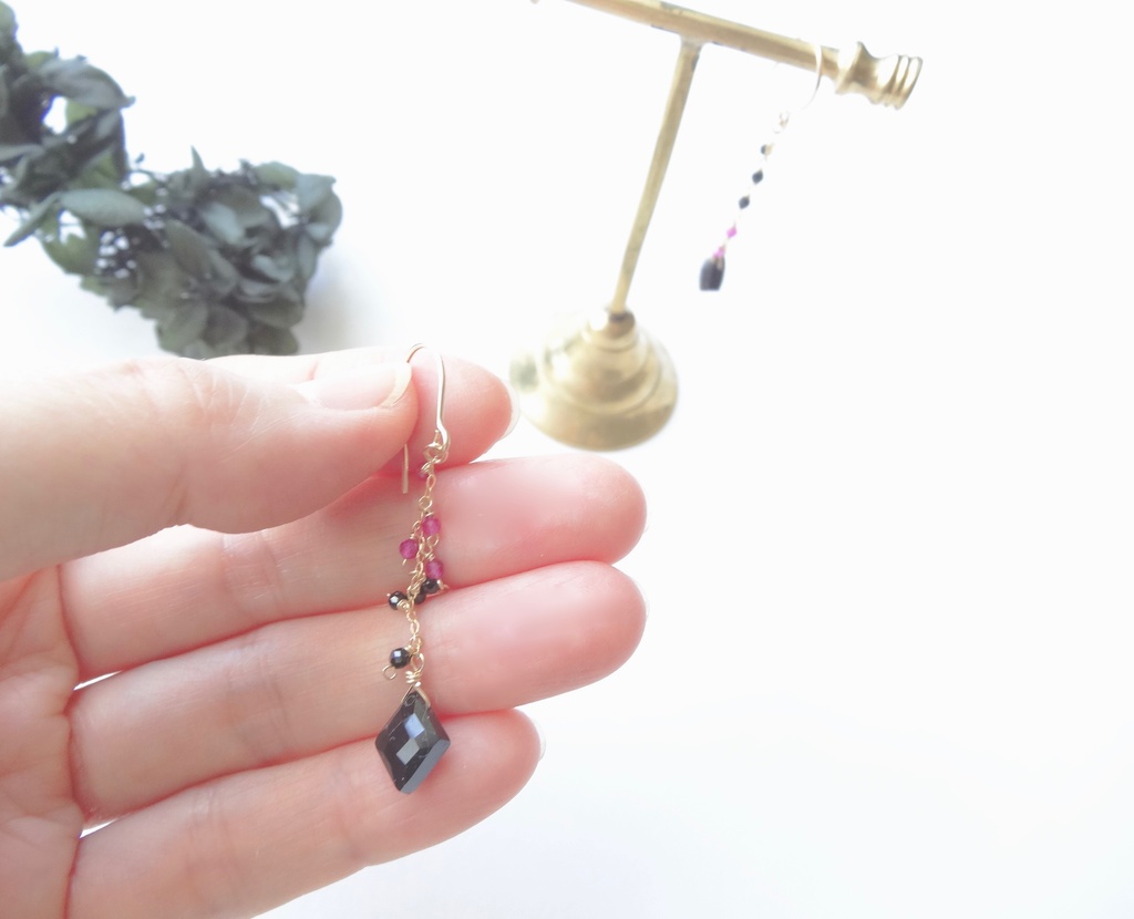 燭台切光忠イメージカラーピアス