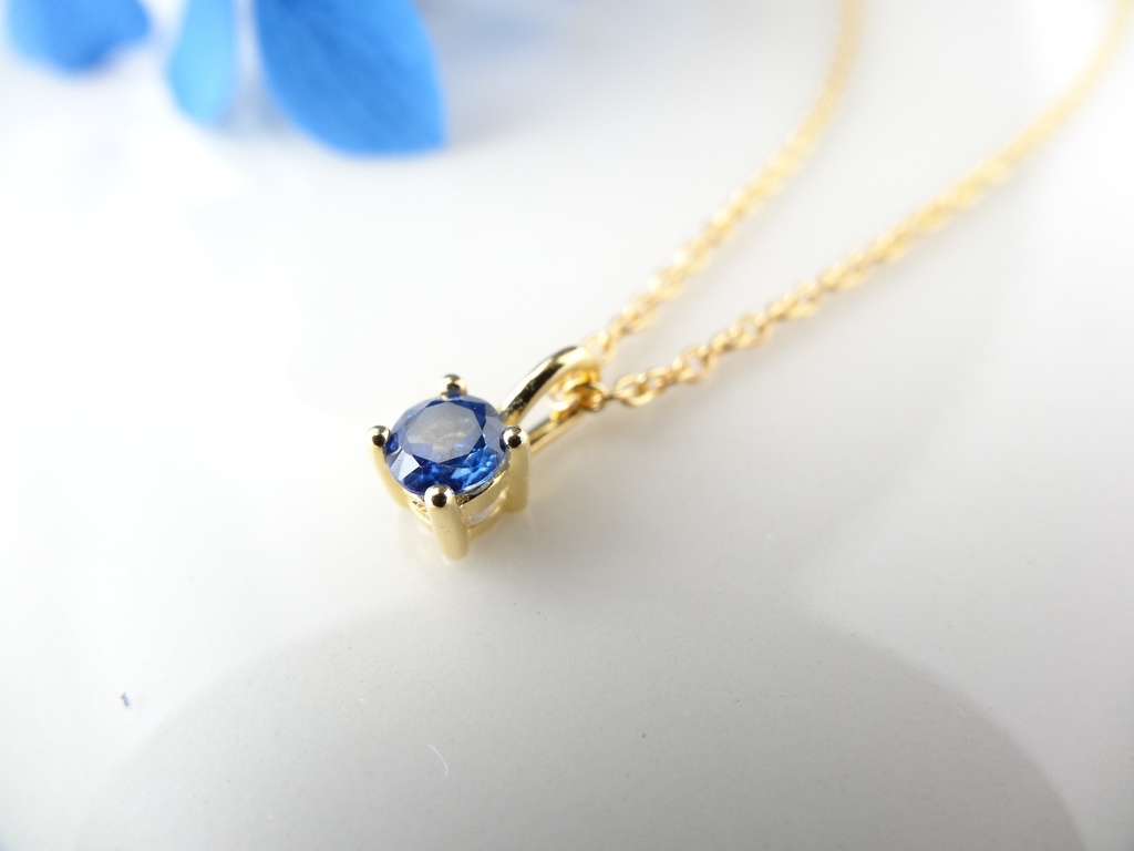 カイヤナイト&silver925/K18GP・リトルスター・ヴェルメイユ仕立て