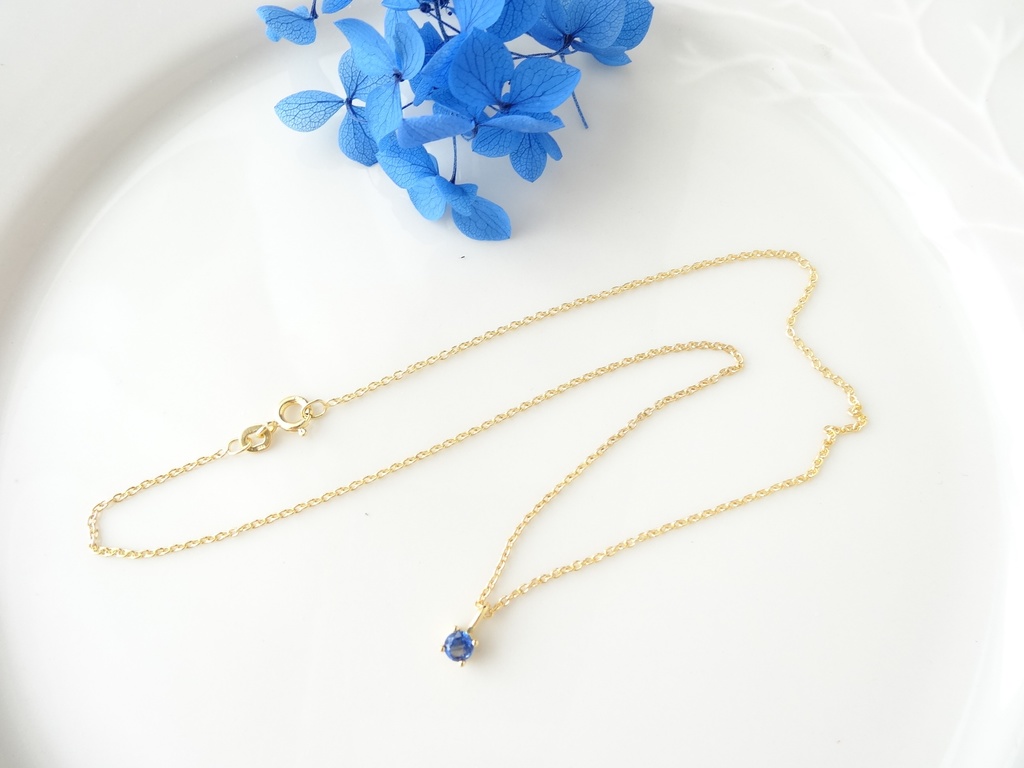 カイヤナイト&silver925/K18GP・リトルスター・ヴェルメイユ仕立て