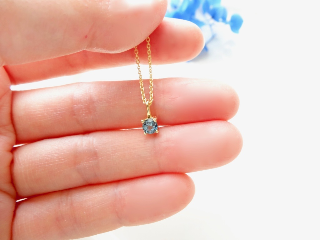 ロンドンブルートパーズ&silver925/K18GP・リトルスター・ヴェルメイユ仕立て