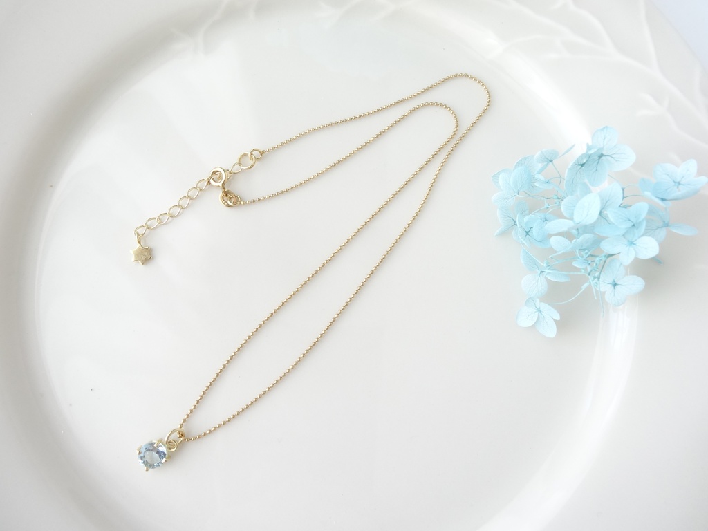 ブルートパーズ&silver925/K18GP ヴェルメイユ仕立て 青空のかけら