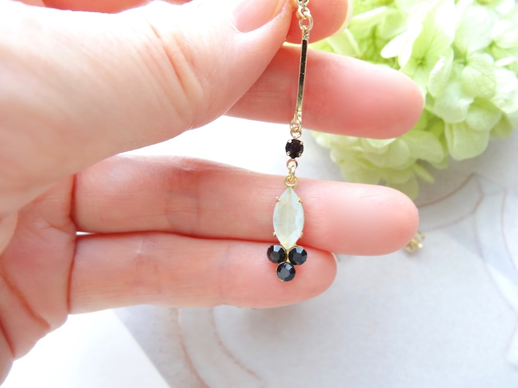 ❀膝丸❀イメージピアス・ルミエール/パステルグリーン