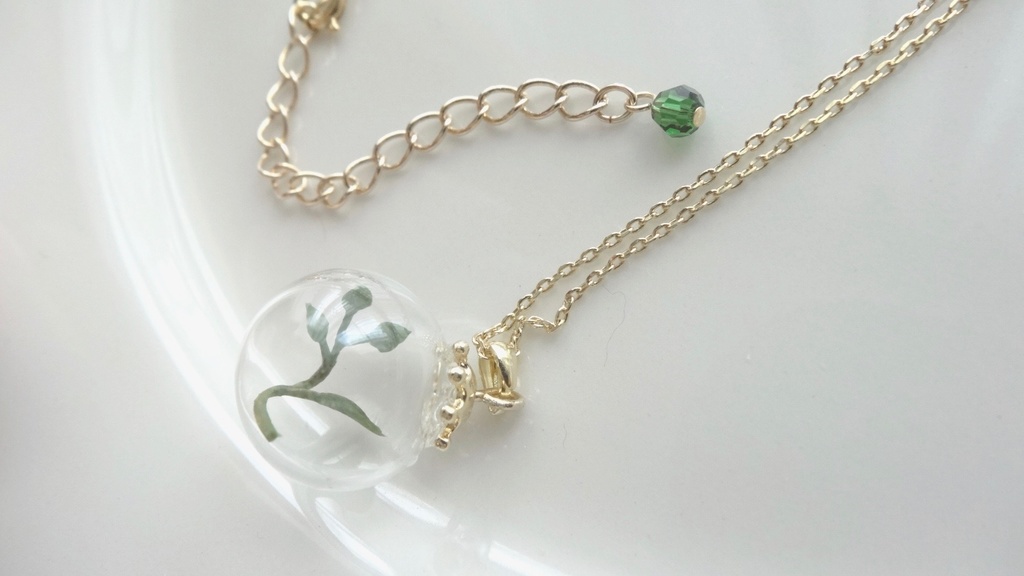 プランツドームネックレス B