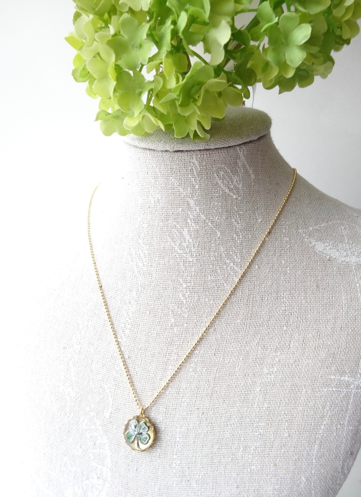 *ヴィンテージ* Happy Cloverネックレス