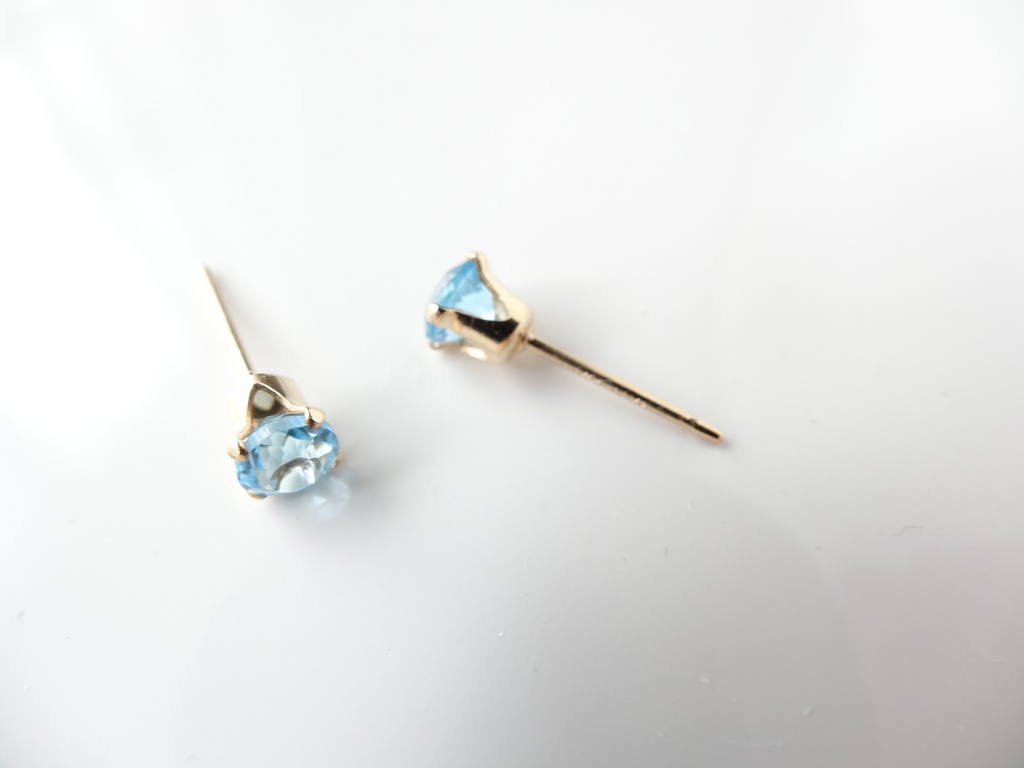 スイスブルートパーズ&K14gf 一粒ピアス