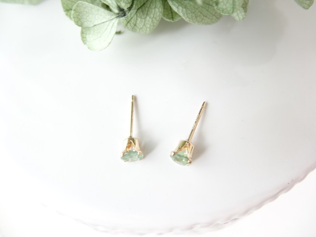 グリーンカイヤナイト&K14gf 一粒ピアス