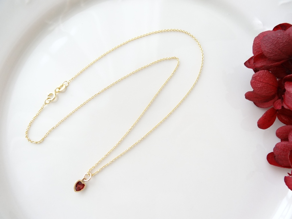 ガーネット&K18GP/silver925 ハートのプチネックレス