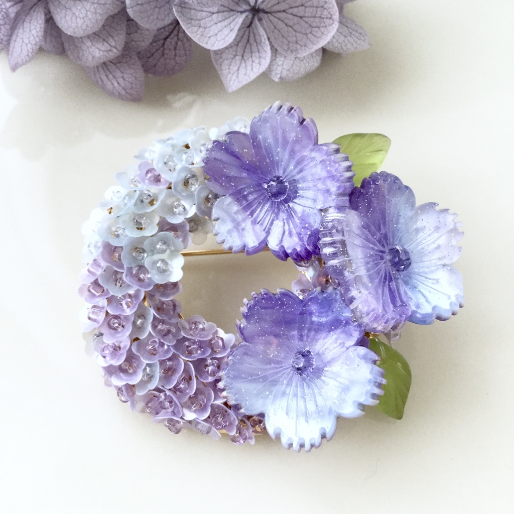 フラワーリースブローチ・ブルー