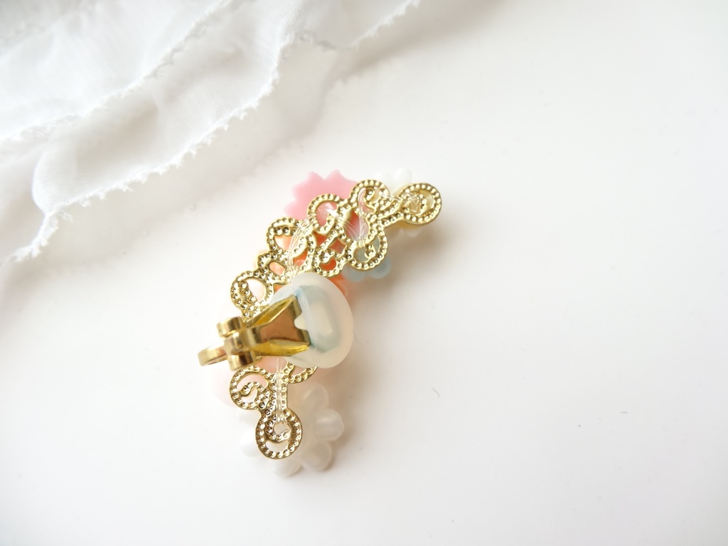 片耳用イヤーカフ・クレセントフラワー・パープル