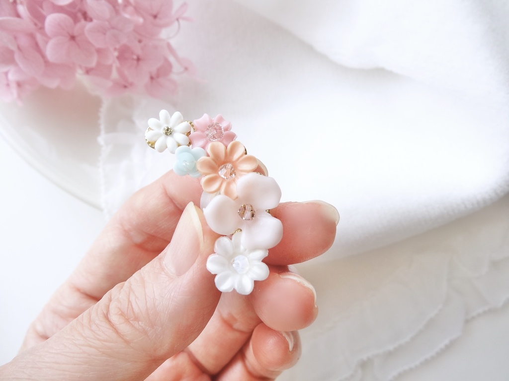 片耳用イヤーカフ・クレセントフラワー・パープル